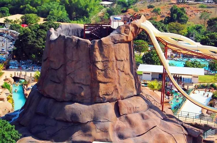 Hotel apartamentowy Spazzio Diroma, Incluso Acesso Ao Acqua Park Caldas Novas